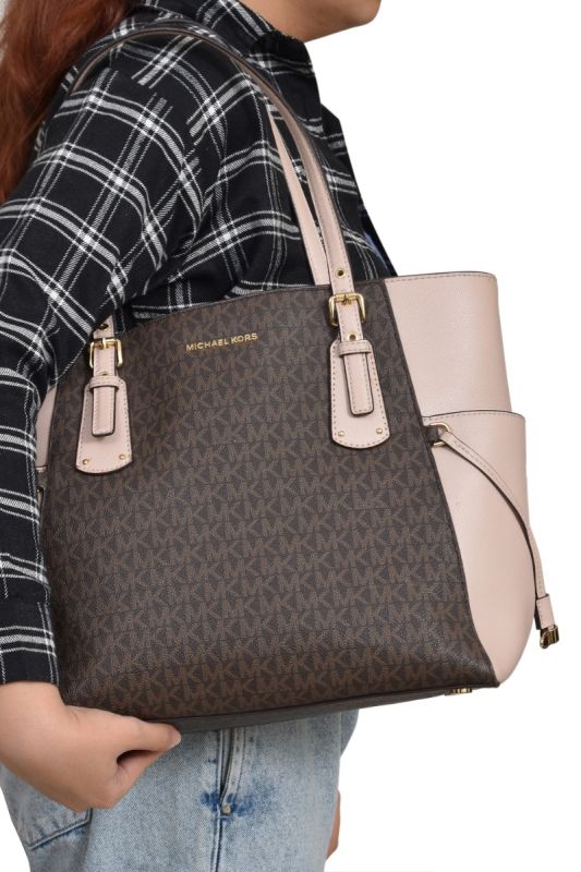 Michael Kors Voyager East West Soft Pink Tote Bag
