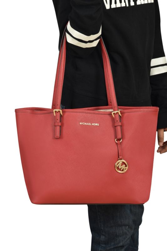 Michael Kors Voyager Medium Crossgrain Tote Bag