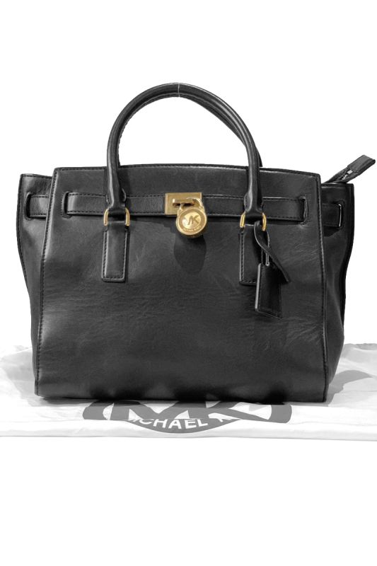 MICHAEL KORS HAMILTON BLACK SAFFIANO HANDBAG