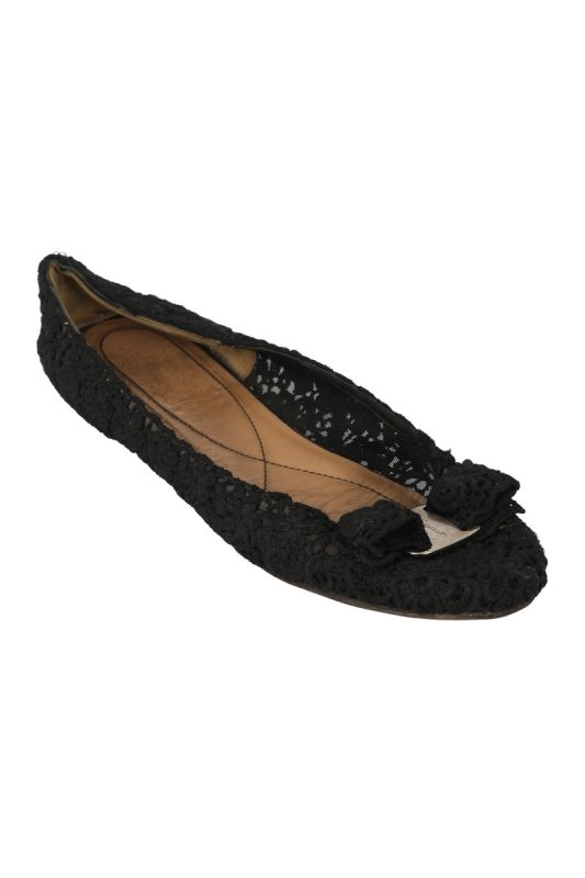 SALVATORE FERRAGAMO UK 6.5 BOMBAY  LACE BALLET FLATS
