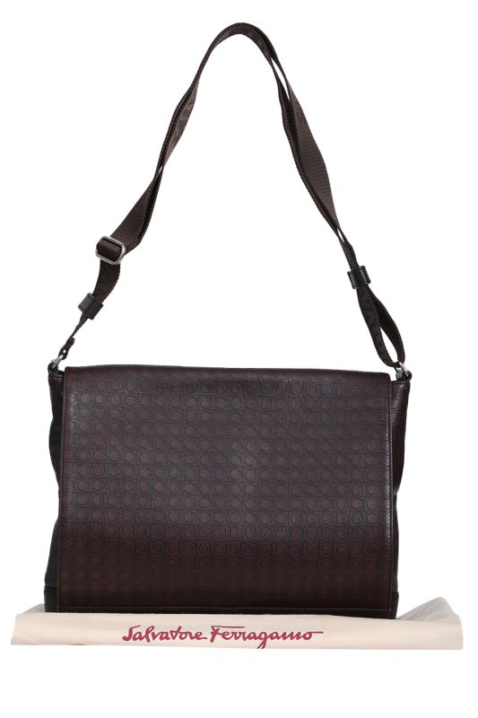SALVATORE FERRAGAMO BROWN LEATHER GANCINI MESSENGER BAG