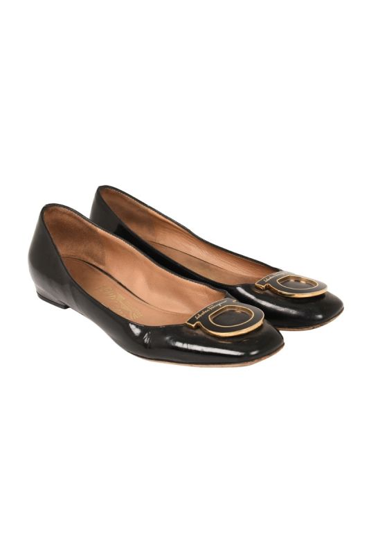 SALVATORE FERRAGAMO EMBELLISHED METAL RING BALLERINAS