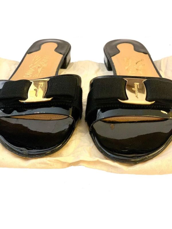 SALVATORE FERRAGAMO EMILE SLIPPERS