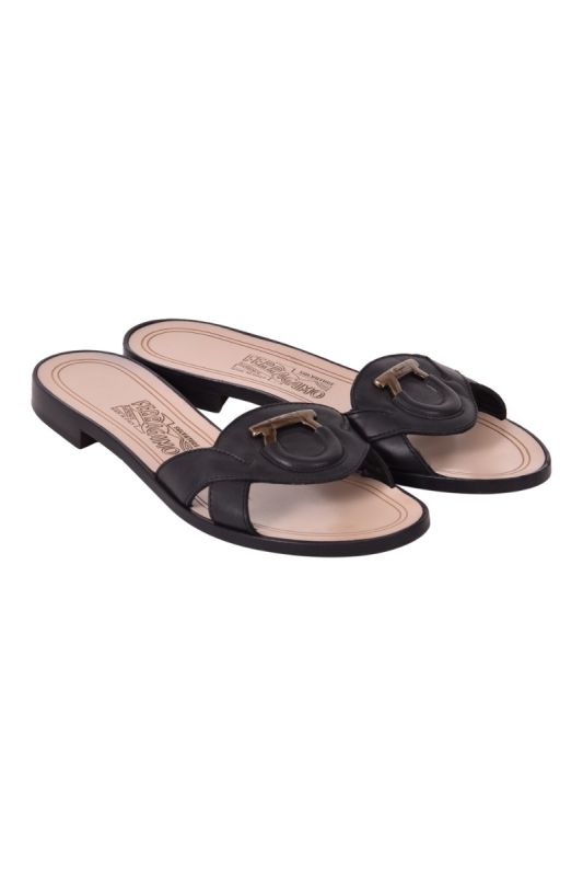 Salvatore Ferragamo Gancini Flats