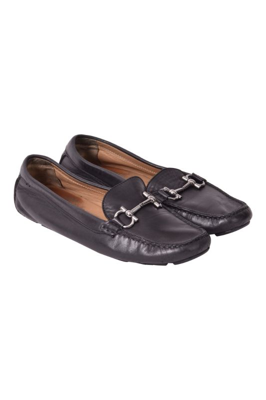 Salvatore Ferragamo Gancini Loafers RT96-10