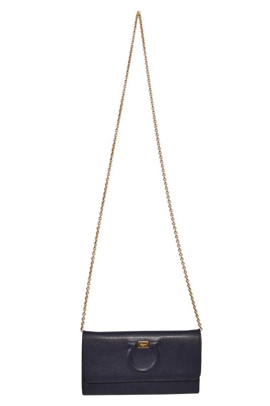 Salvatore Ferragamo Gancio City Wallet on Chain