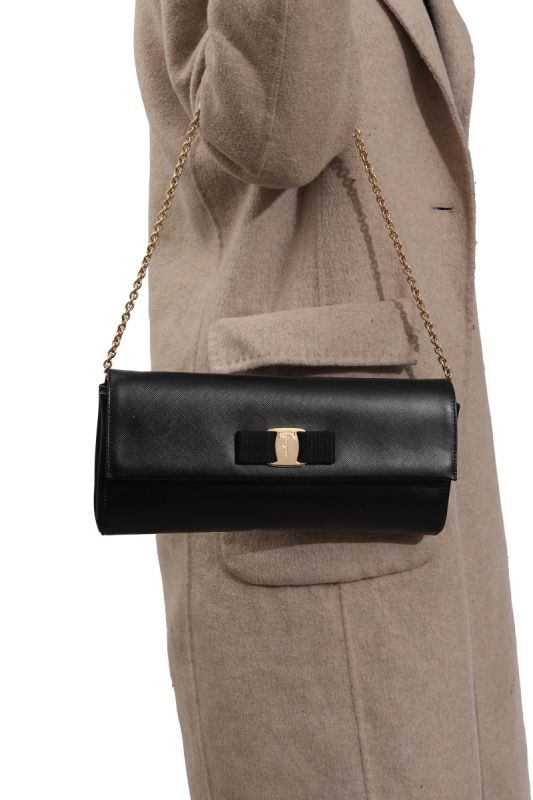 Salvatore Ferragamo Pochette Nero Shoulder Bag