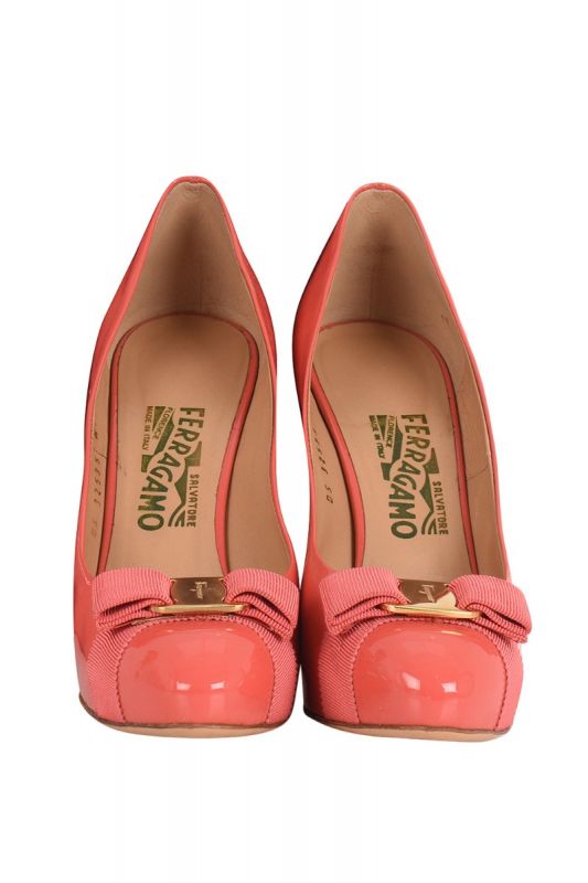SALVATORE FERRAGAMO VARA BOW PLATFORM PUMPS