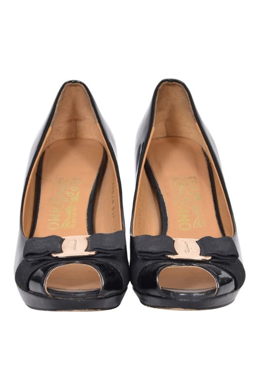Salvatore Ferragamo Vara Bow Pumps