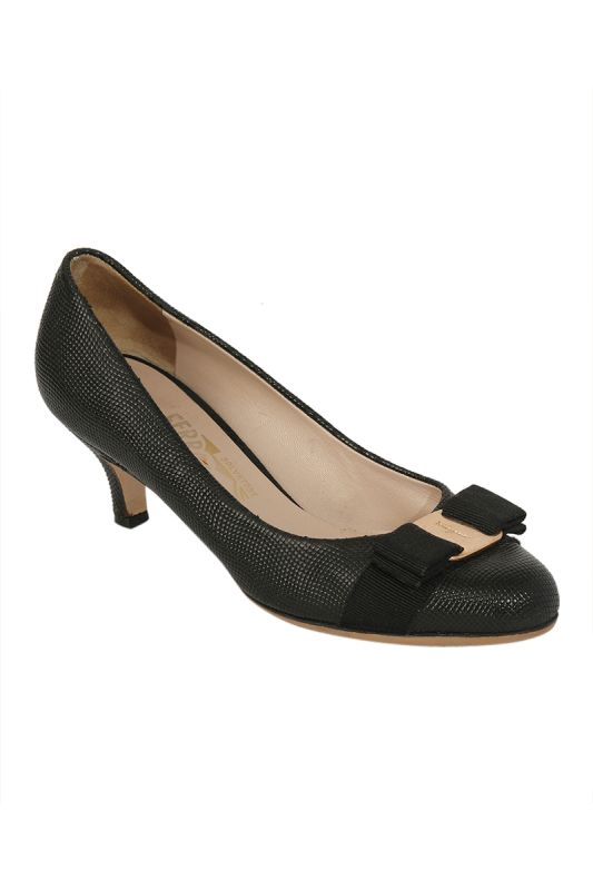 Salvatore Ferragamo vara Bow Pumps RT164-10