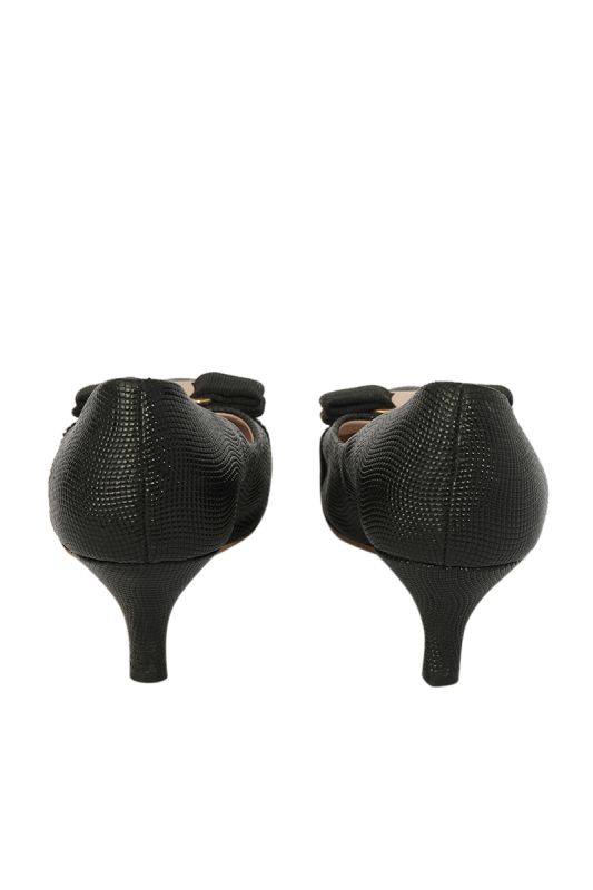 Salvatore Ferragamo vara Bow Pumps RT164-10
