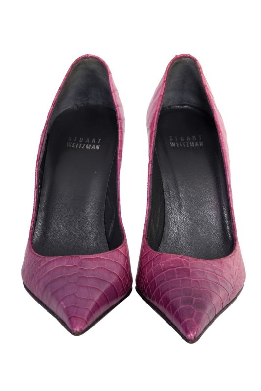 STUART WEITZMAN CROCODILE PATTERN PUMP