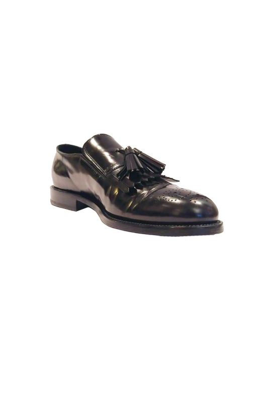 TOD’S BLACK FRINGE DETAIL LOAFERS