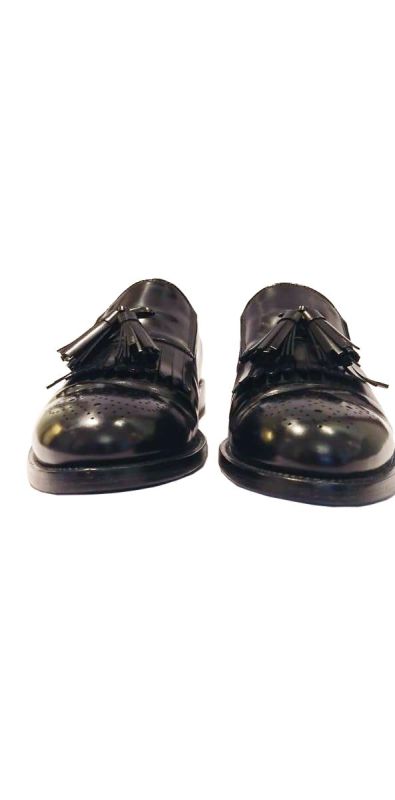 TOD’S BLACK FRINGE DETAIL LOAFERS