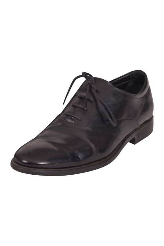 Tod’s Black Oxfords