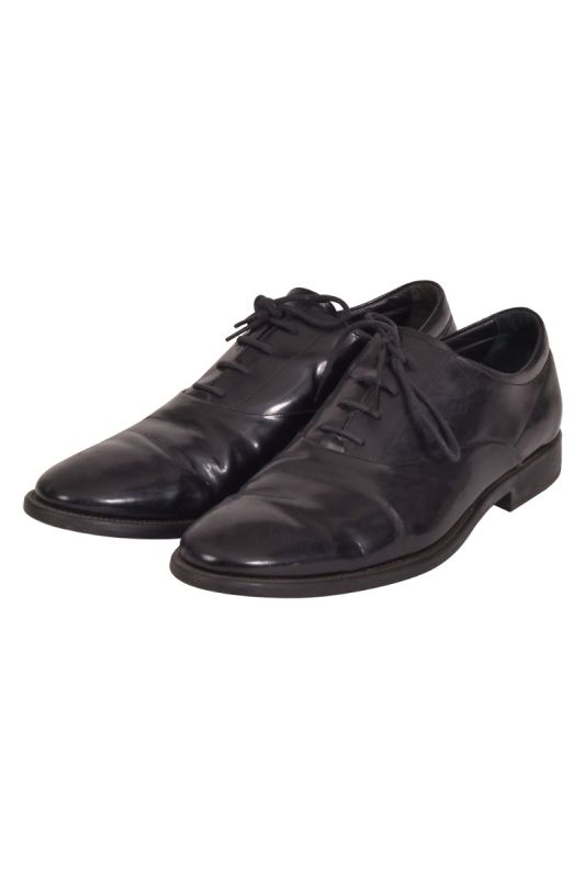 Tod’s Black Oxfords
