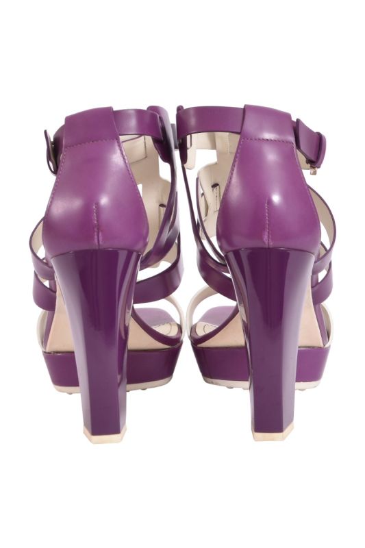 Tod’s Cut Out Two Tone Leather Sandals RT202-10