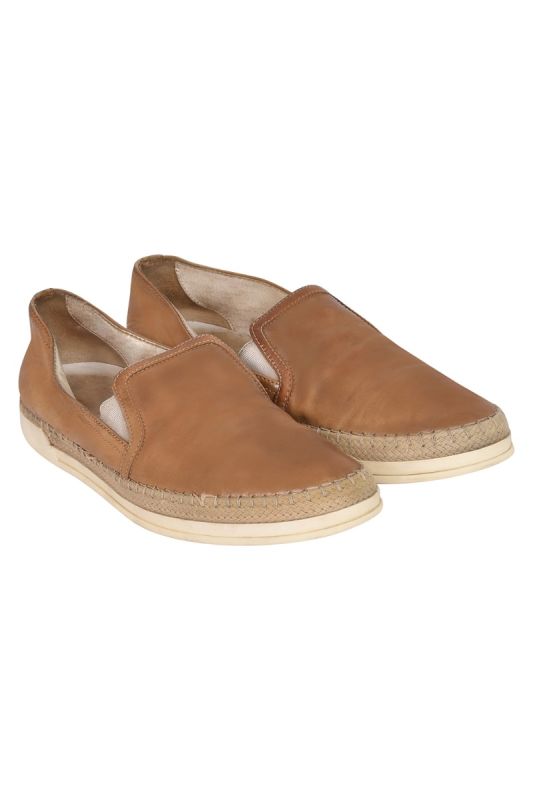 Tod’s Suede Brown Loafers