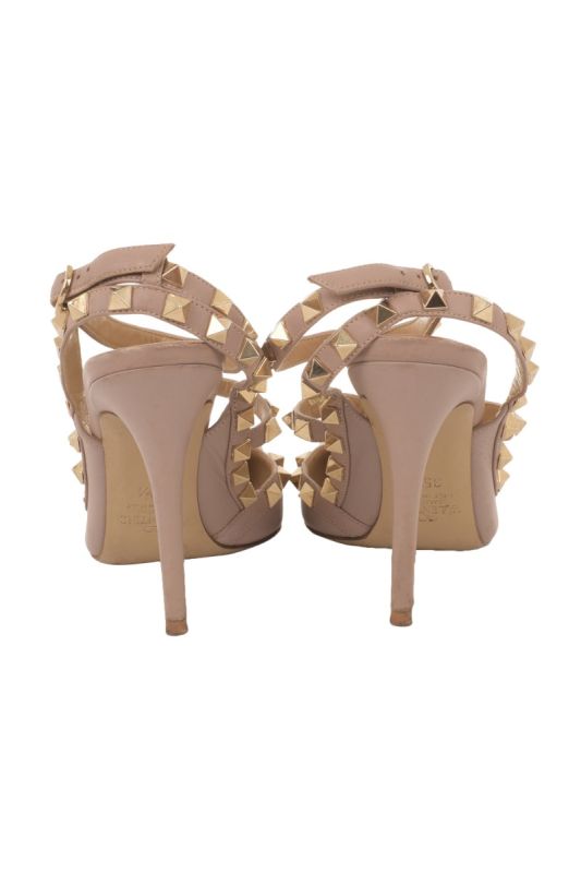 VALENTINO GARAVANI ROCKSTUD PUMPS