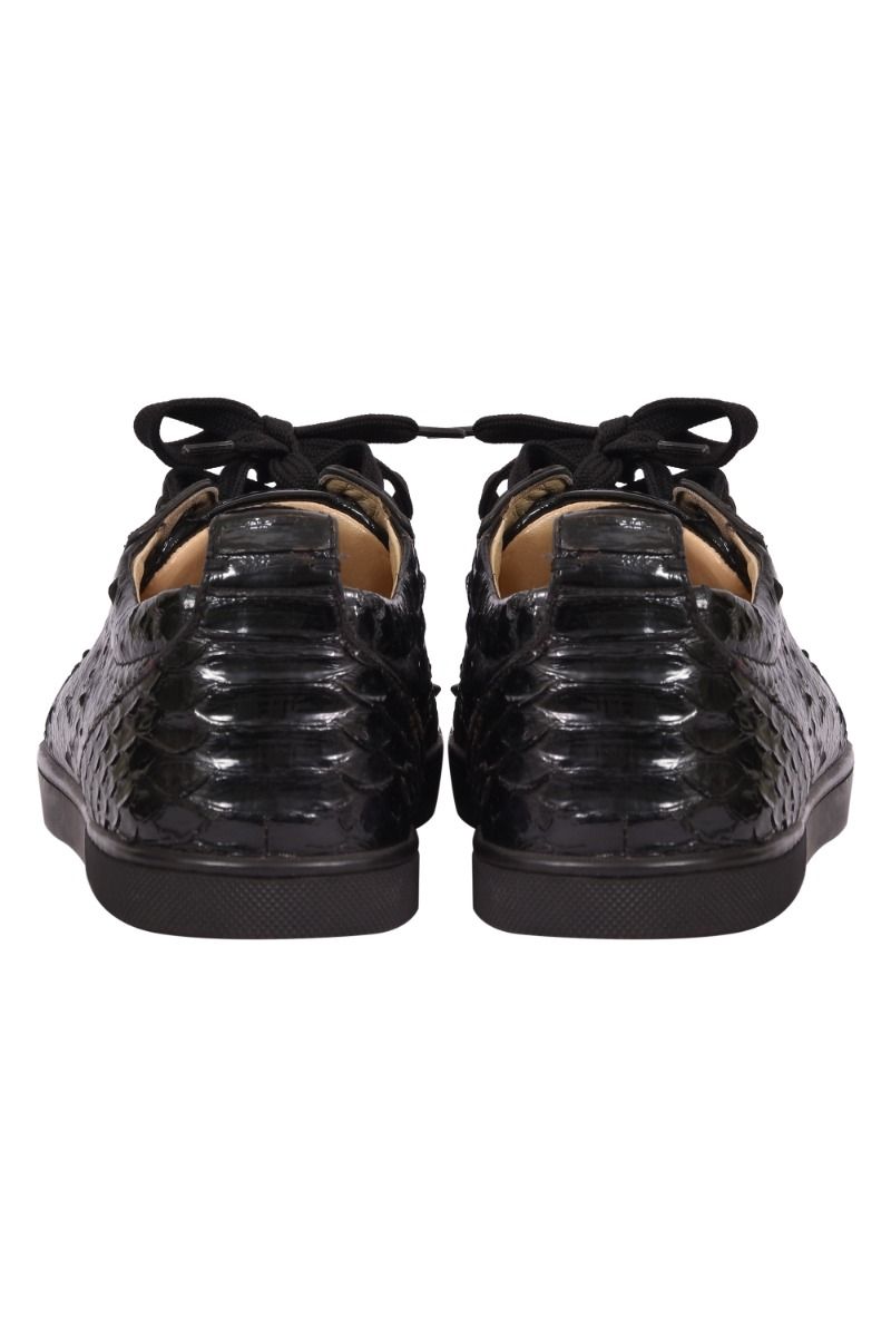 Louboutin store sliders mens
