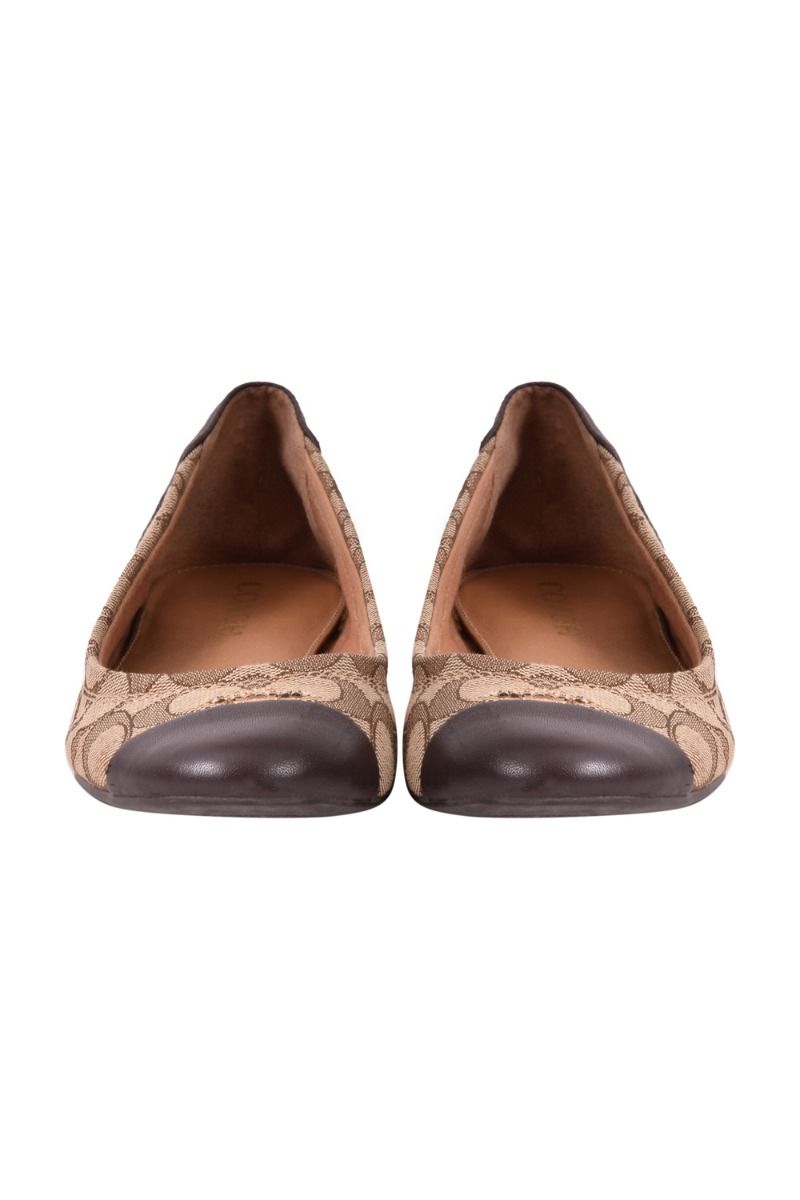 Coach store signature flats