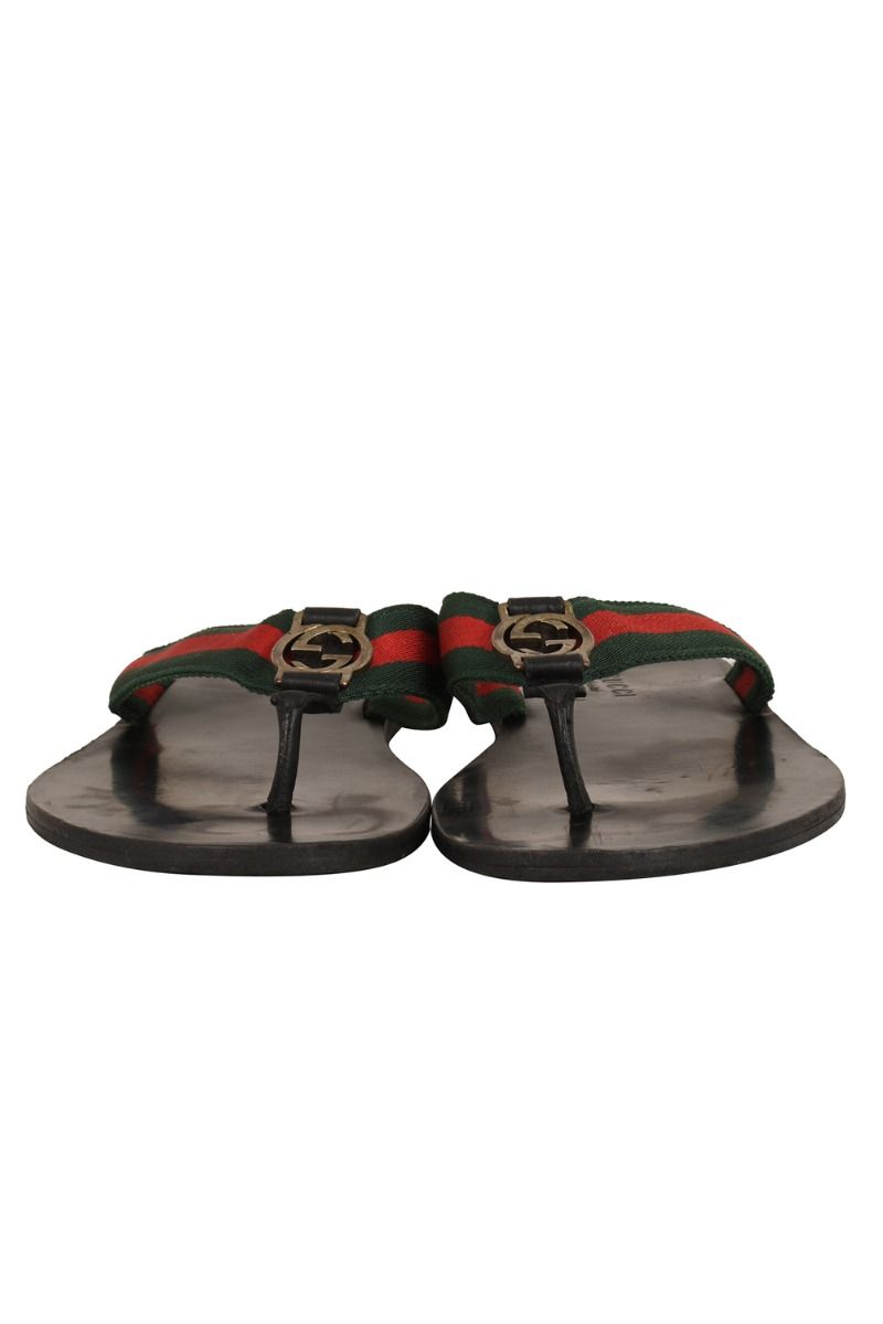 Gucci women's 2025 gg thong sandals