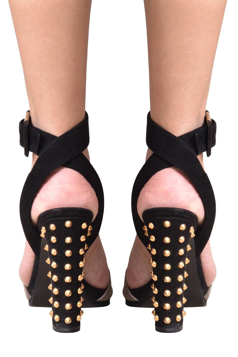 Buy Rocia Gun Metal Women Diamond Studded Ethnic Block Heels Online at  Regal Shoes | 8717553