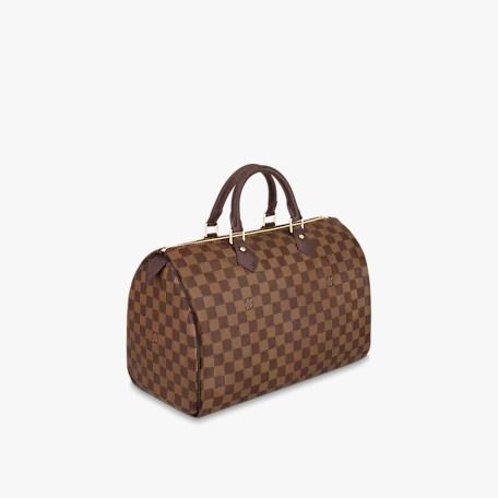 Louis Vuitton Speedy B 35 Review & What's In My Bag
