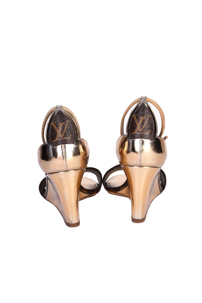 vuitton monogram sandals