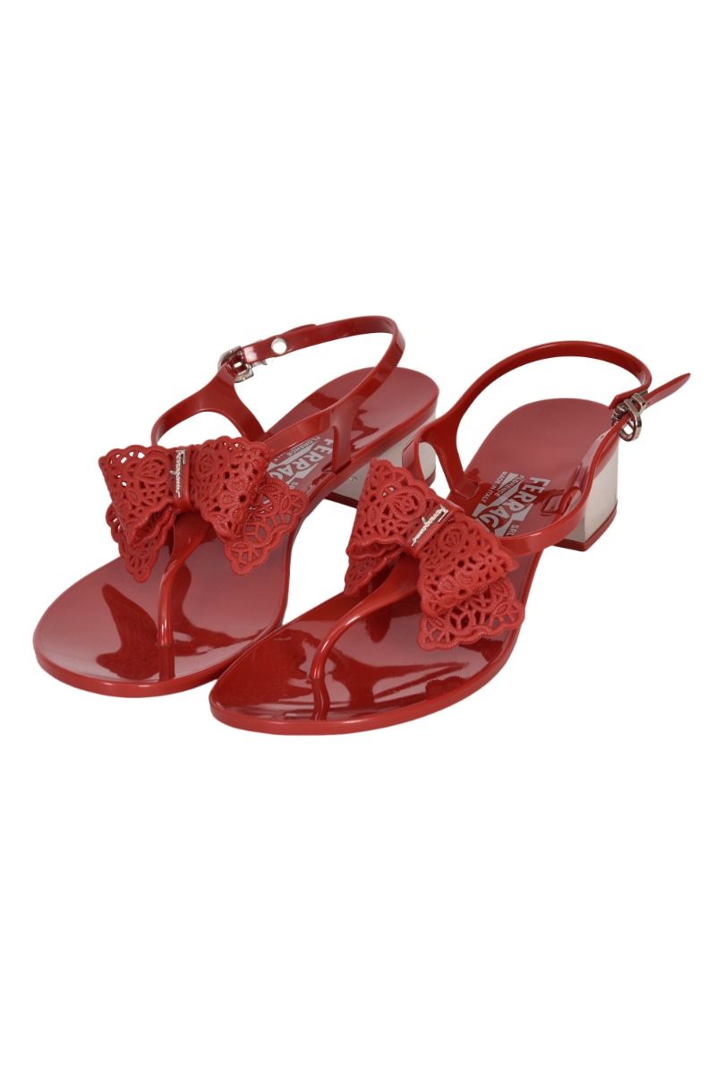 Ferragamo thong sandals clearance