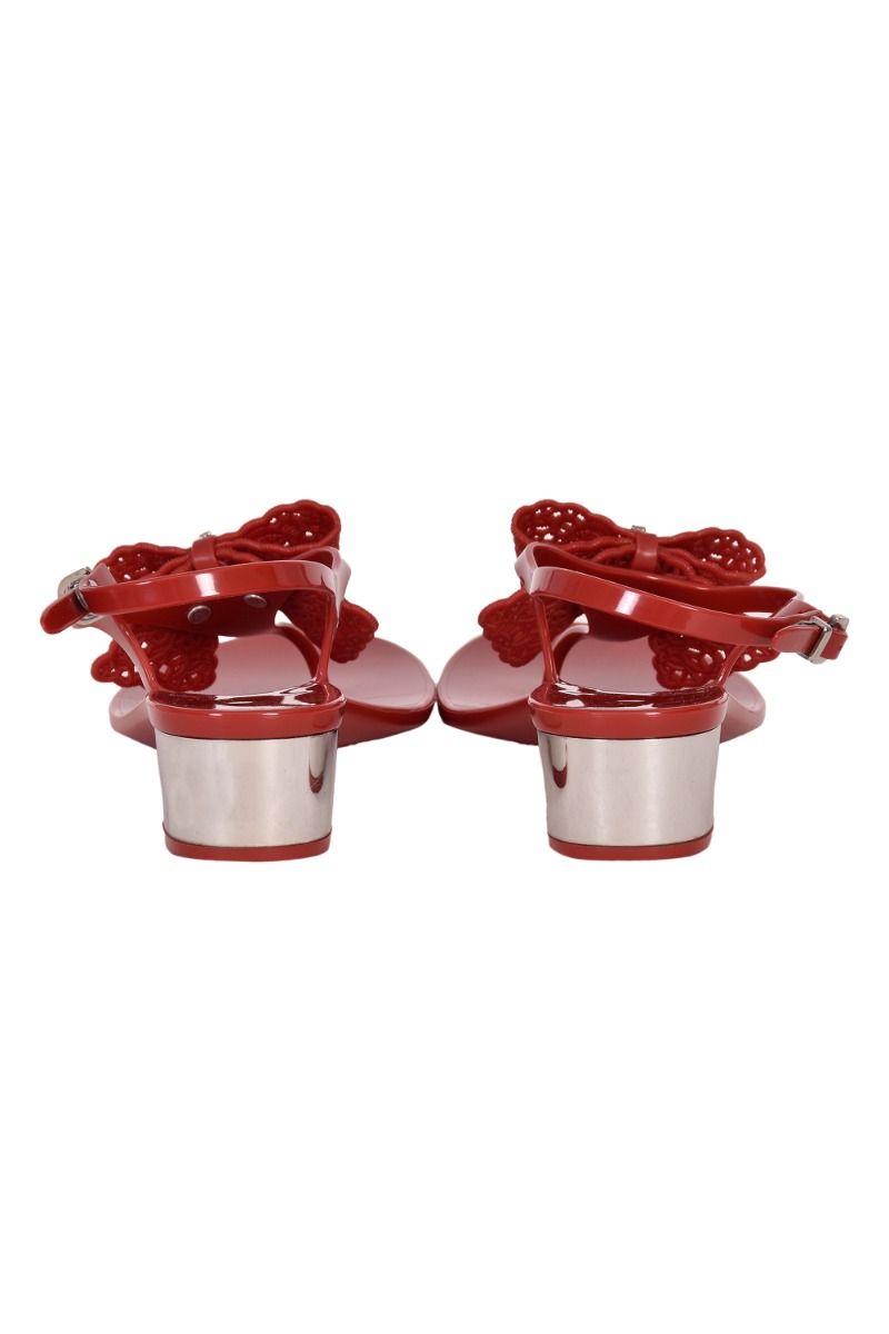 Ferragamo hot sale thong sandals