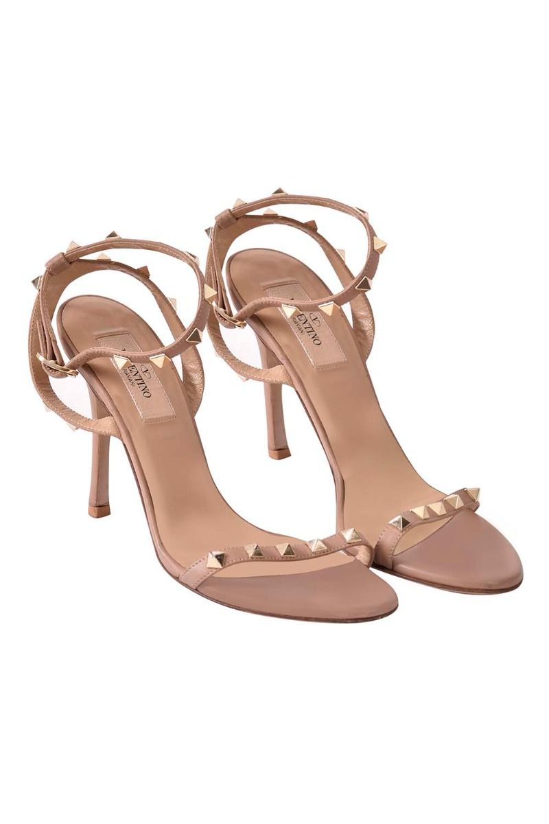 Valentino rockstud 2025 ankle strap sandal